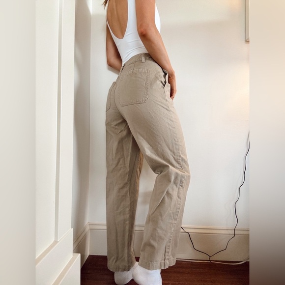 Aritzia Sedwick Pant- Taupe Sz 6 - Picture 5 of 6